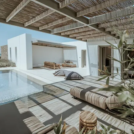 Cove Paros 5* Науса