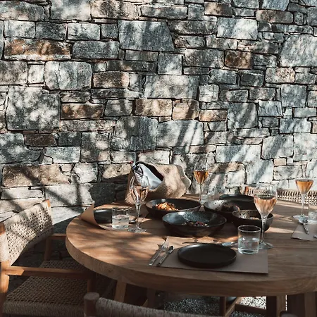 Cove Paros فندق ناوسا