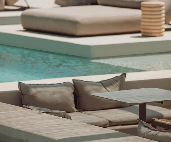 Cove Paros 5* Νάουσα